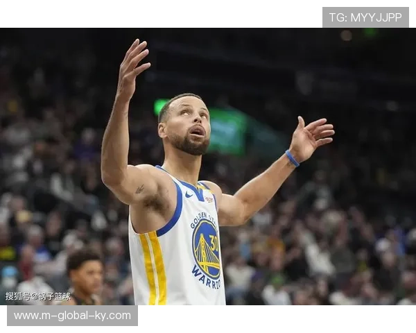 勇士库里因右膝伤势连续缺阵，将缺席全明星赛